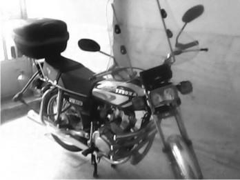 فروش موتور سیکلت-(شوکا)هندا-125-در خد نو مدل 92-کارکرد 3400با لوازم وبنزین اضافی-بیمه