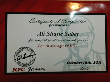 اولین و تنها مدیر ایرانی دارای مدرک مدیریت ارشد از کالج اختصاصی KFC