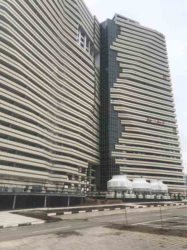 فروش واحدهای ۱۲۶ متری در چیتگر برج ۳۳ طبقه جی ۳ 