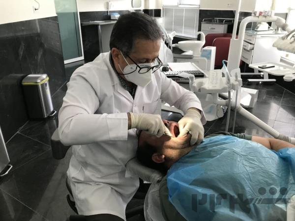 کلینیک تخصصی دندانپزشکی پیشرو سلامت