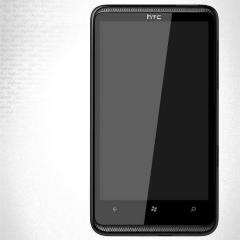 گوشی HTC HD7 در حد نو