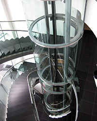 طراحی ،فروش، نصب ،تعمیرات و نگهداری آسانسور