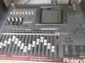 میکسر roland vs2000