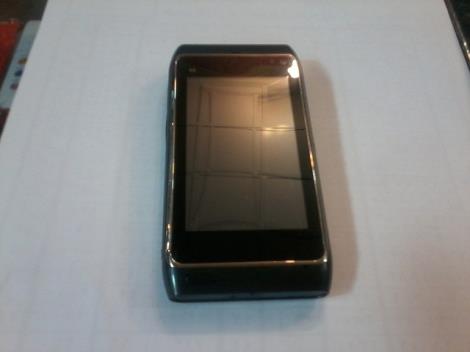 فروش Nokia N8