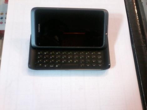 فروش Nokia E7