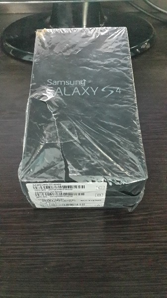 فروش Samsung Galaxy S4 Black Edition آکبند