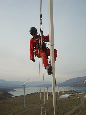 کار در ارتفاع - کار با طناب - ایراتا - ویونا - دسترسی با طناب - آموزش کار در ارتفاع - آموزش ایراتا 