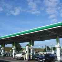 پمپ بنزین و مجتمع خدماتی رفاهی 