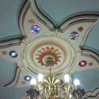 اجرای انواع  درب های چوبی، کابینت، انجام کلیه کارهای MDF   