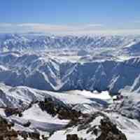 فروش زمین دارای چشمه آب معدنی در بهترین منطقه لرستان