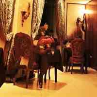 رستوران رویال کوزین