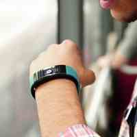 فروش گجت هوشمند سونی smartband talk