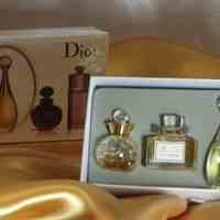 تعدادی محدود عطر 5میلی زنانه