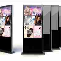 طراحی و اجرای استند های دیجیتالی benq