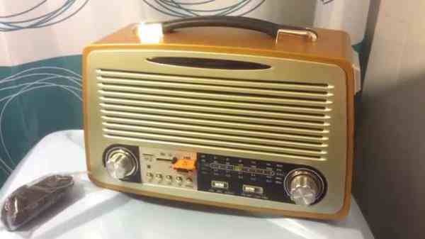 فروش رادیو طرح قدیمی چوبی 