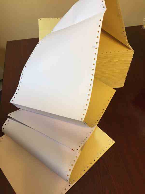 کاغذ کامپیوتر پیوسته 80 ستونی 2 نسخه کاربن لس