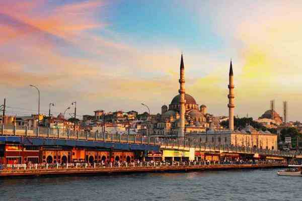 استانبول ویژه تعطیلات 16 آبان
