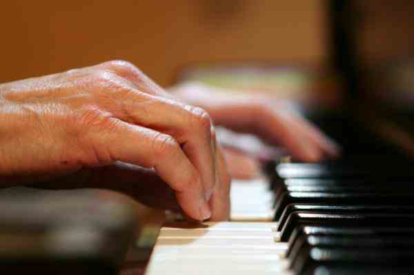 تدریس خصوصی پیانو در منزل