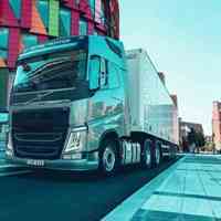 حمل بار با ماشین یخچالدار 