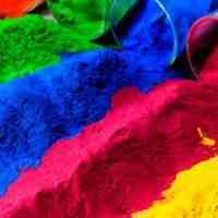 مواد اولیه خوراکی، رنگ و اسانس 