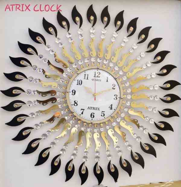 ساعت دیواری خورشیدی بزرگ آتریکس