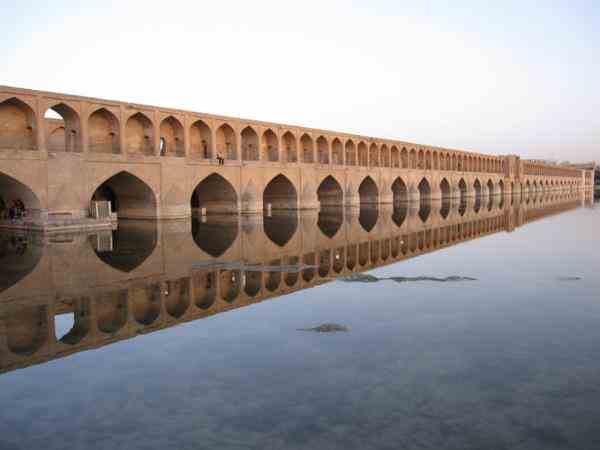 اصفهان نصف جهان 