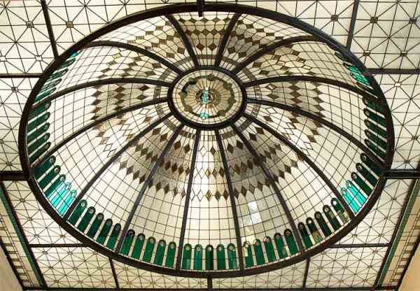 ایراچی اولین و بزرگترین مجری گنبد شیشه ای استین گلاس