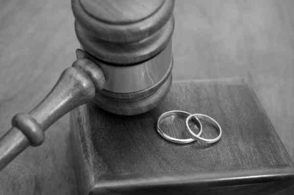 طلاق توافقی | گروه وکلای تهرانی