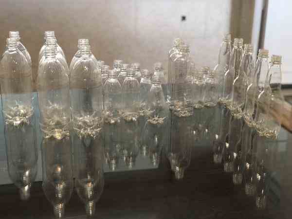 تولید و پخش بطری های پلاستیکی(پت)