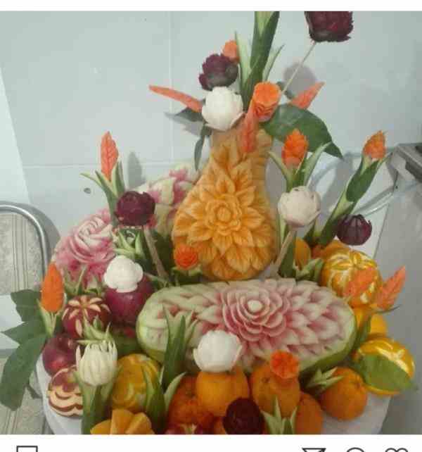 حکاکی هندوانه و سبد میوه در کرج