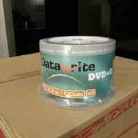 مرکز فروش عمده انواع سی دی و دی وی دی 