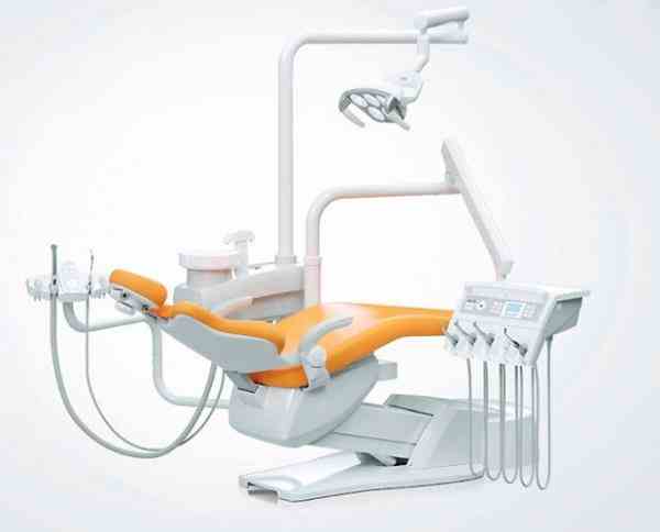 تکنسین تجهیزات دندانپزشکی