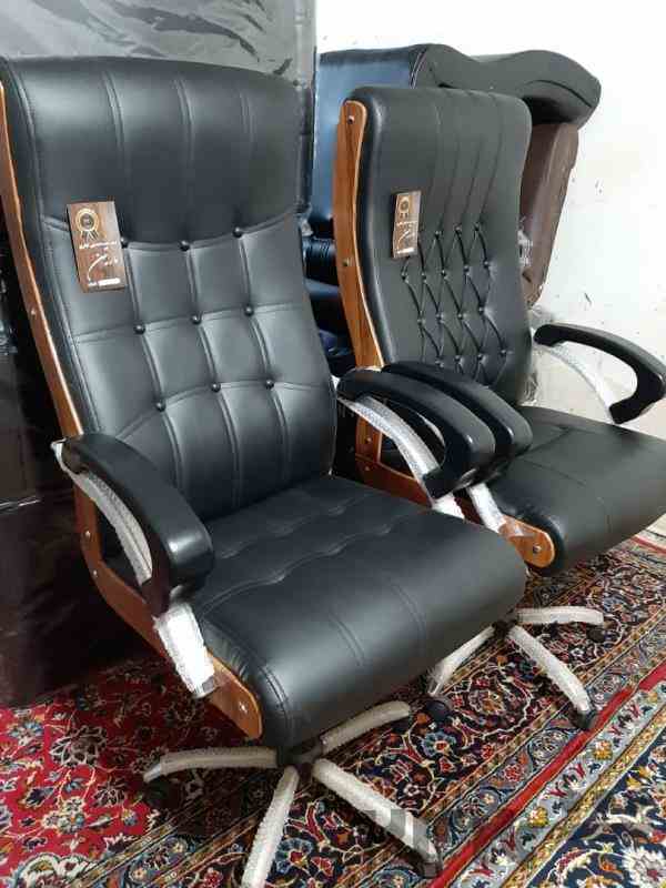 صندلی چرخشی با کمترین قیمت و بالاترین کیفیت