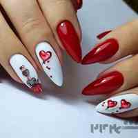 کلیه خدمات ناخن ، مژه ،میکروبلیدینگ ابرو
