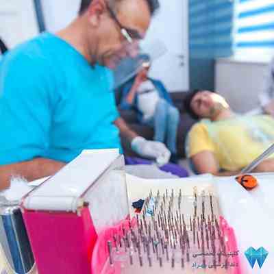 کلینیک دندانپزشکی خوب در تهران | دکتر مهرداد نقشینه