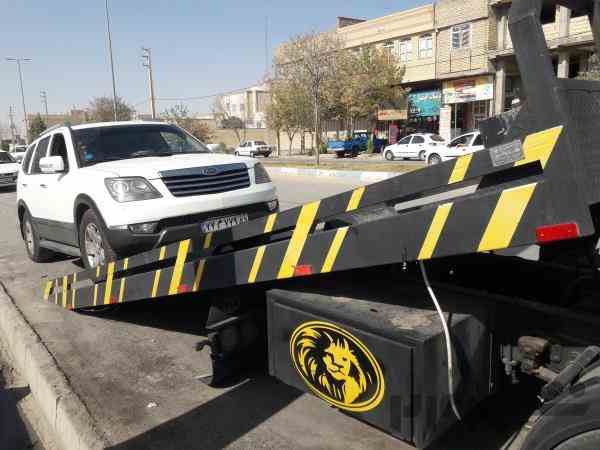 امداد خودرو شیراز پیشرو