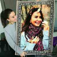 تابلو فرش چهره‌. هدیه. کادو. تولد 