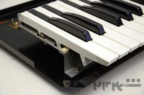 تعمیرات انواع ارگ و پیانو دیجیتال در محل