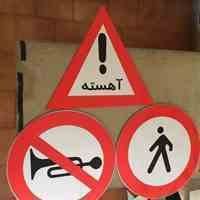 عرضه کننده انواع تجهیزات ترافیکی و پارکینگ