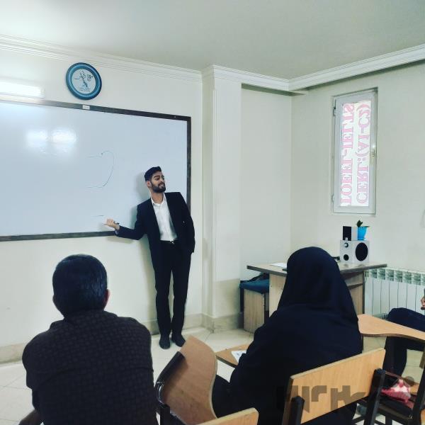 آموزش حضوری افزایش اعتماد به نفس و عزت نفس در اصفهان