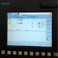 تعویض مانیتور کنترل دستگاه های ( سی ان سی )CNC  با مانیتور LED  و LCD