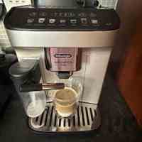 فروش انواع قهوه ساز و اسپرسوساز دلونگی
