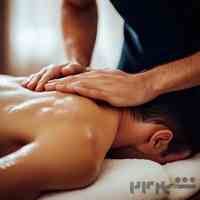 ارائه خدمات ماساژ توسط ماسور آقا (تهران) 09104350037