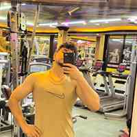 😍ماساژ در منزل اختصاصی با لوکیشن عالیی توسط ماساژور 20 ساله 🤩