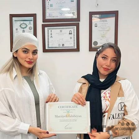 ✅خدمات ماساژ و زیبایی و درمانی آقایان و بانوان در سالن مجهز تماس با منشی خانم بهرامی 09336080943➕09109115718 ✅