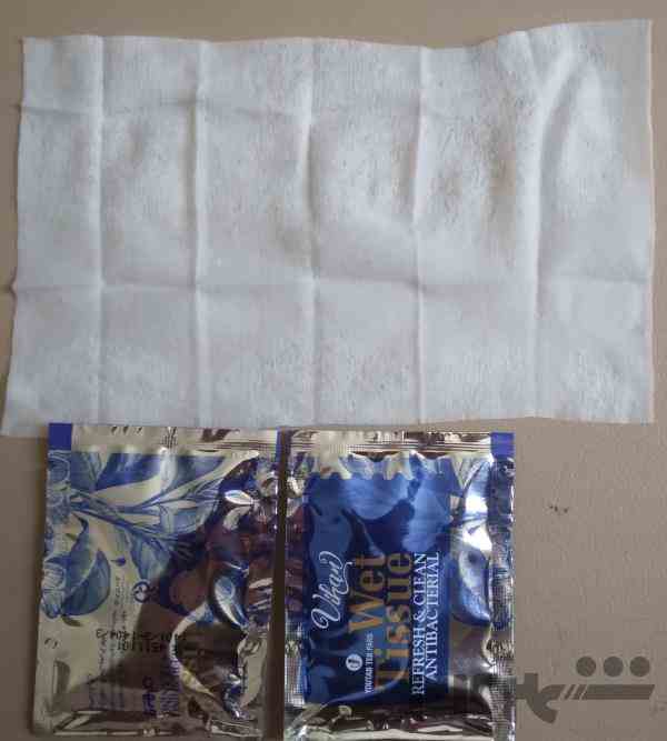 دستمال مرطوب تکنفره 
