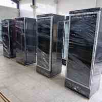 تولید انواع یخچال فریزر فروشگاهی لوازم آشپزخانه صنعتی و..