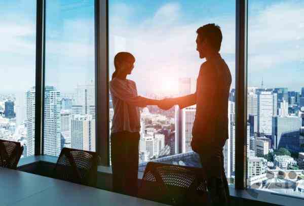 ویندوفیلم عایق حرارتی سولار 102