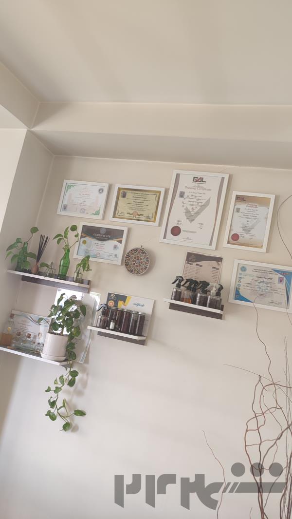 ماساژ در منزل و اتاق ماساژ رایا
