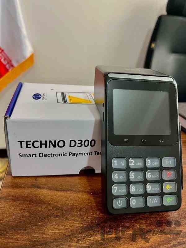 دستگاه کارتخوان D300